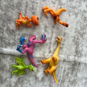 Dinosaur train track, train and figures